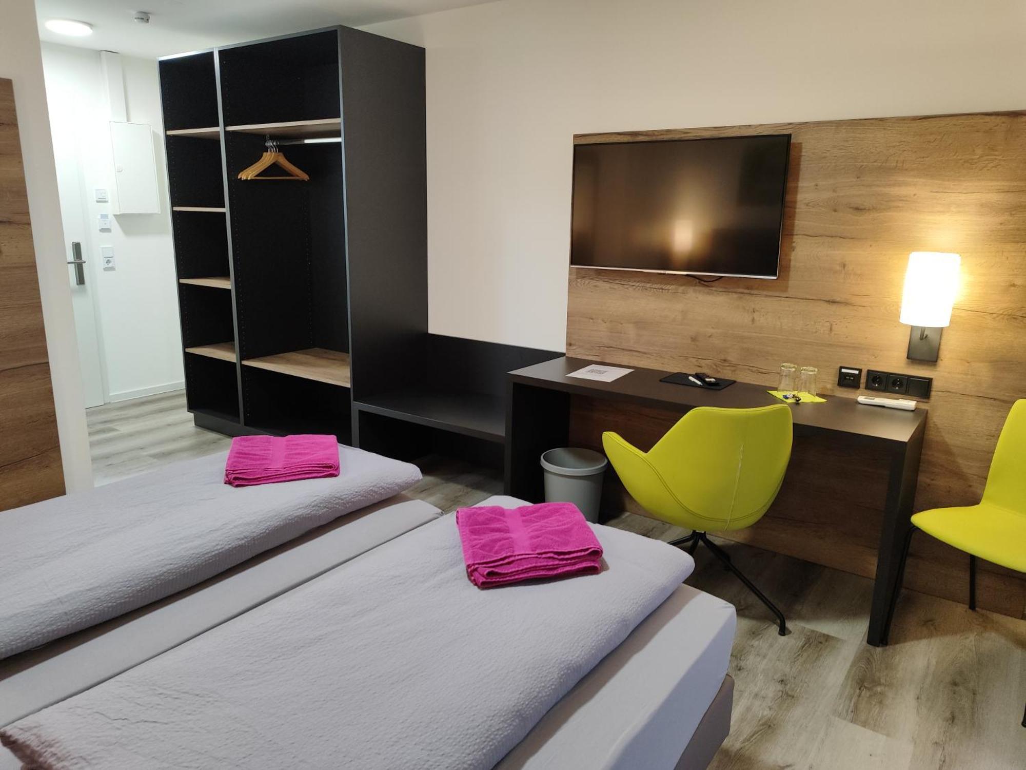 Hotel Gaestehaus Stock Zimmer Trueffeleckle Friedrichshafen Ngoại thất bức ảnh